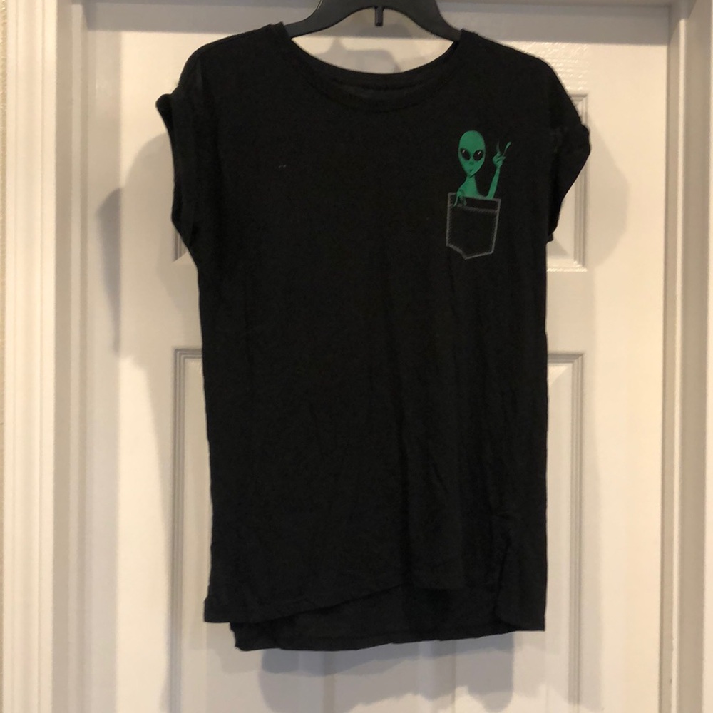 Black T-shirt